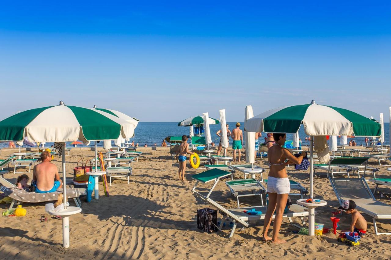 Apartamento TIGLI Lido Altanea Caorle Exterior foto