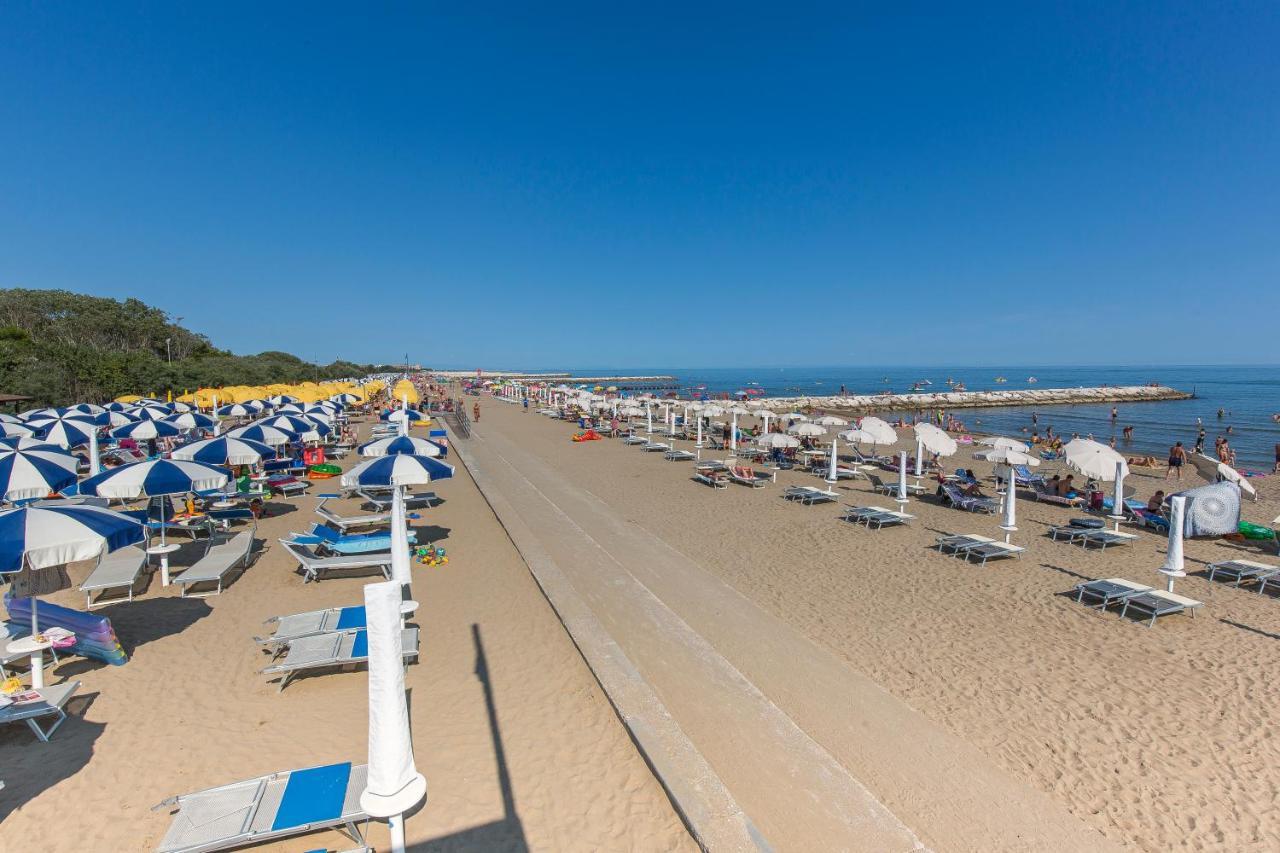 Apartamento TIGLI Lido Altanea Caorle Exterior foto